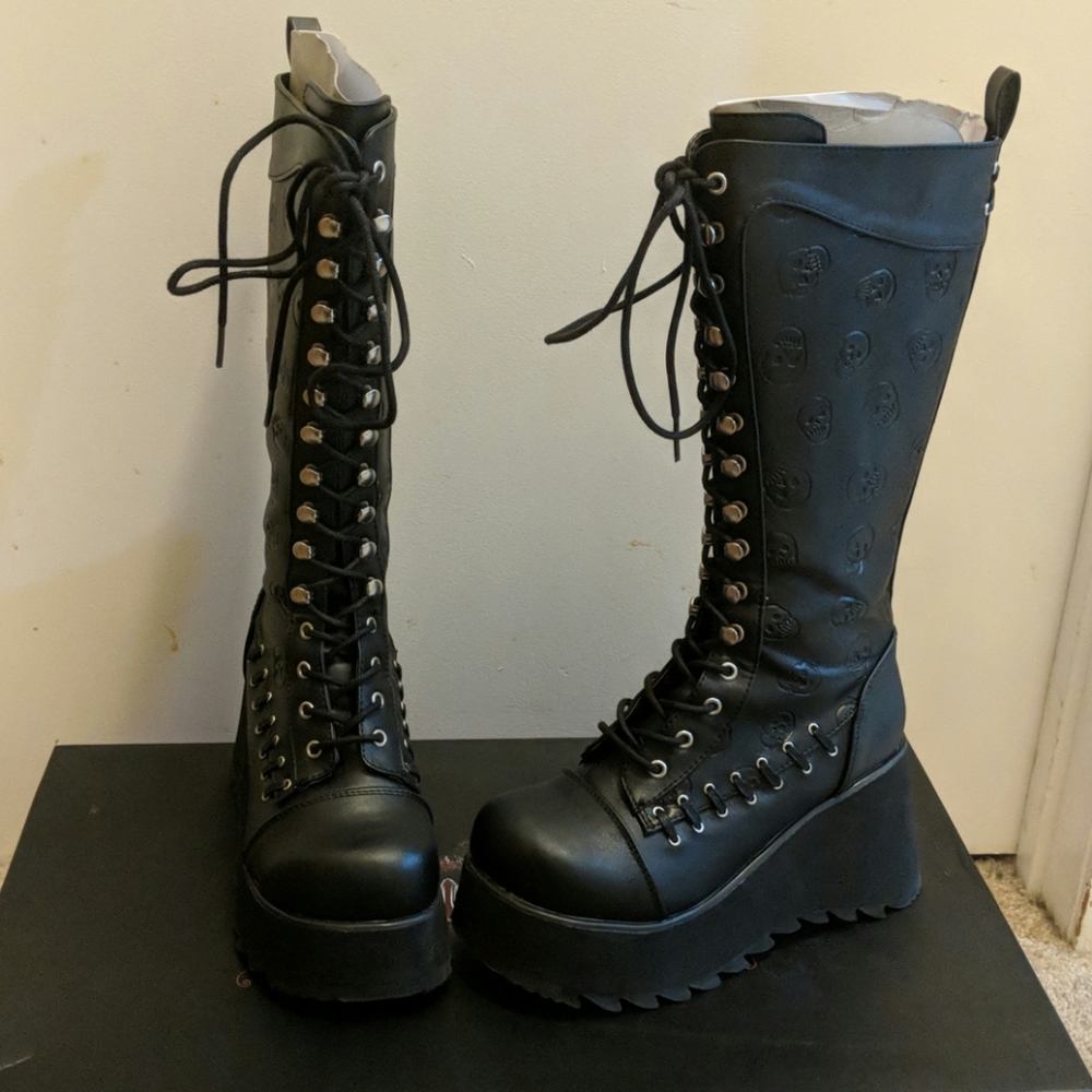 Demonia SCENE - 107 🖤